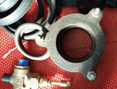 Gibault Joint для труб  AC