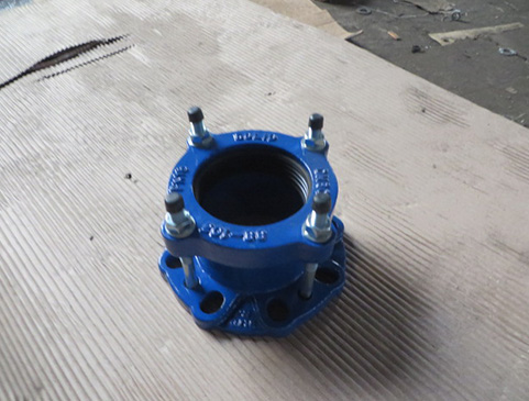 Универсальный фланцевый адаптер(для труб из A.C. PVC , сталь и DI)